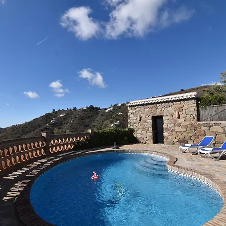 Durillo With Private Pool *