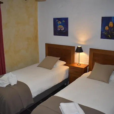 Durillo With Private Pool Chalet